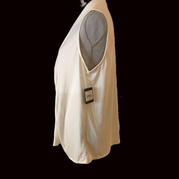 NWT Rachel Roy Surplice Blouse - Picture 3 of 9